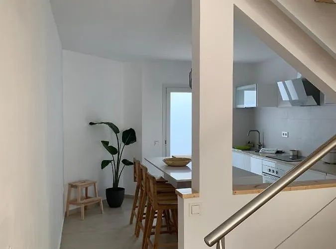 Feriehus Amurahouse. Private Terrace Bbq. Centric And Cosy. Cotillo