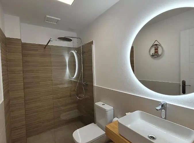 بيت للعطل Amurahouse. Private Terrace Bbq. Centric And Cosy. *