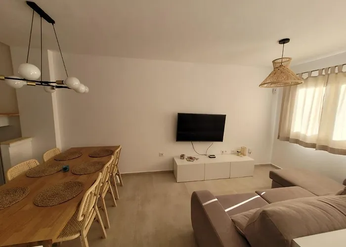 בית נופש Amurahouse. Private Terrace Bbq. Centric And Cosy. Cotillo