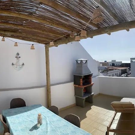 Vakantiehuis Amurahouse. Private Terrace Bbq. Centric And Cosy.